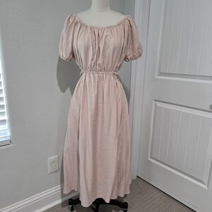 NWT Blush Pink Puff Sleeve‎ Cut Out Midi Dress size small